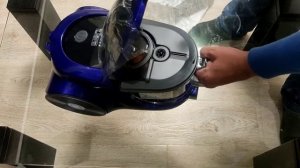 Распаковка и проверка пылесоса LG с компрессоро. Как работает фирменный циклон и турбо-щетка