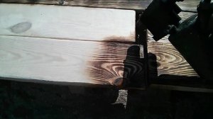 Обжиг сосновой доски