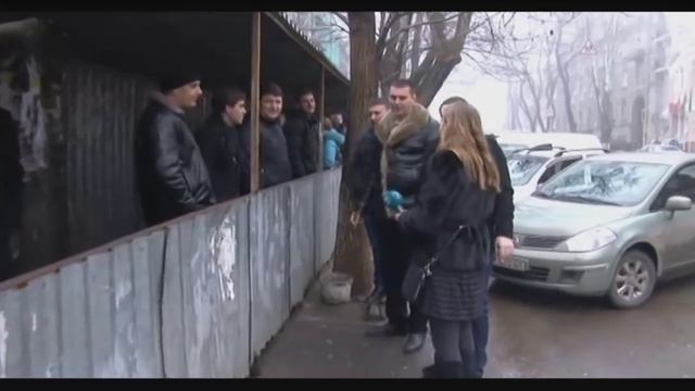 В Одессе перекрыли улицу Успенскую: проверяют подозрительный автомобиль смотреть онлайн