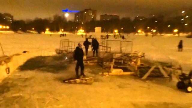 Люберцы. 2016.01. Наташинские пруды. Готовимся к Крещению Господнему. смотреть онлайн