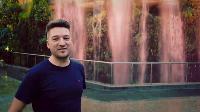 Singapore Travel Guide - Top 10 Things To Do (4K) смотреть онлайн