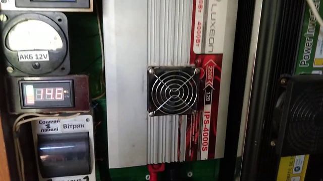 Інвертор LUXEON IPS-4000S після ремонту. смотреть онлайн