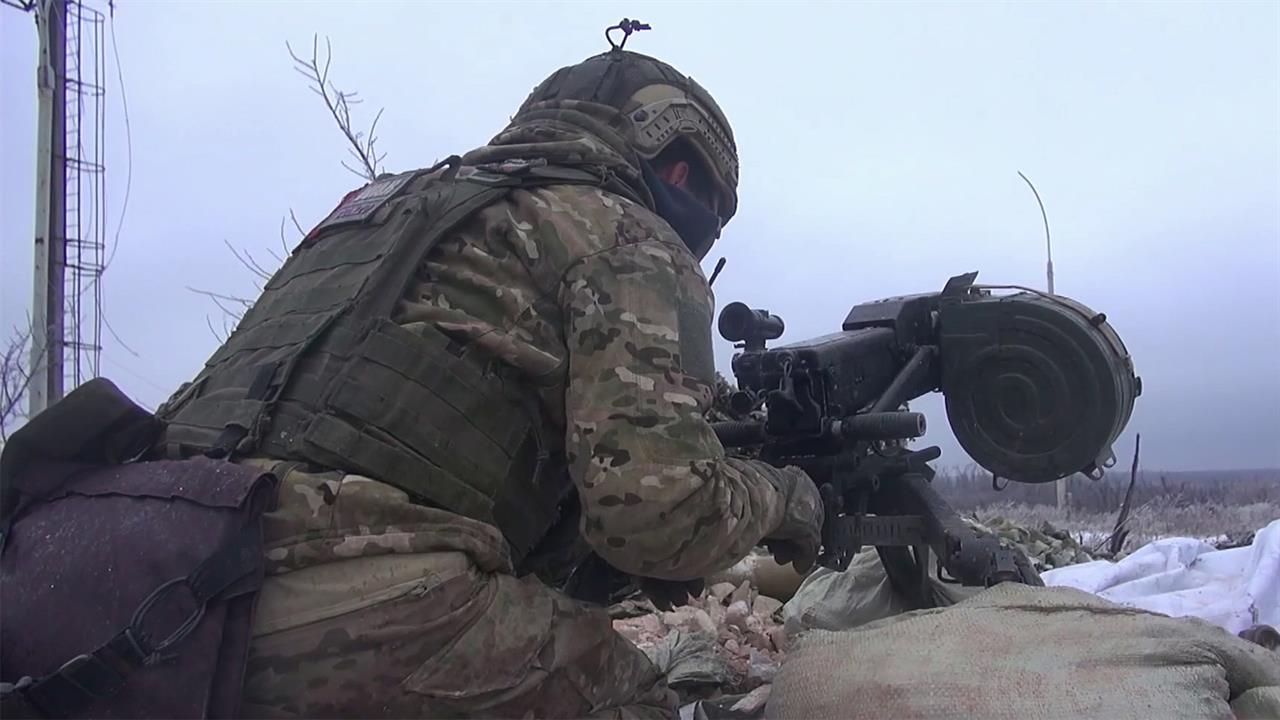 Эксклюзивный репортаж Первого канала о том, как бригада "Ветераны" освобождала Авдеевку