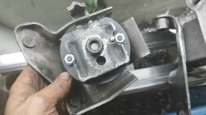 замена подушек коробки 3t40 Pontiac trans sport