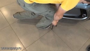 Установка амортизаторов (упоров) капота для Hyundai Elantra (арт. KU-HY-EL06-00) от upory.ru