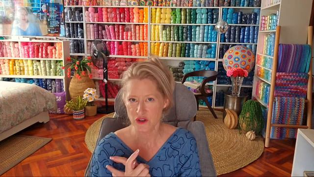 Secret Yarnery is live! смотреть онлайн