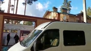 Гараж из газобетона и облицовка кирпичом.