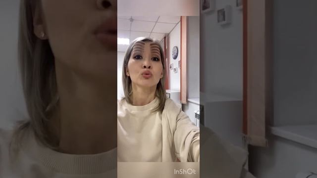 Как по английски «брови»? #английский #английскийВсем