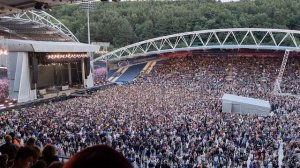 Bohemian Rhapsody before Green Day crowd sing along (Hella Mega Tour Huddersfield 25th June 2022)