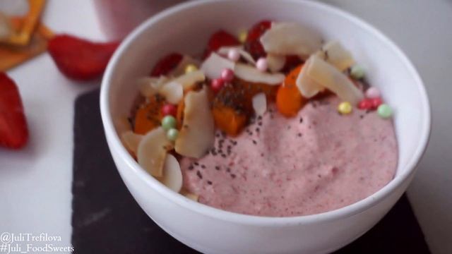 ЛЕТНИЕ РЕЦЕПТЫ: КЛУБНИЧНЫЙ СМУЗИ | РИСОВАЯ КАША НА КОКОСОВОМ МОЛОКЕ | АЙС ЛАТТЕ | #Juli_FoodSweets смотреть онлайн