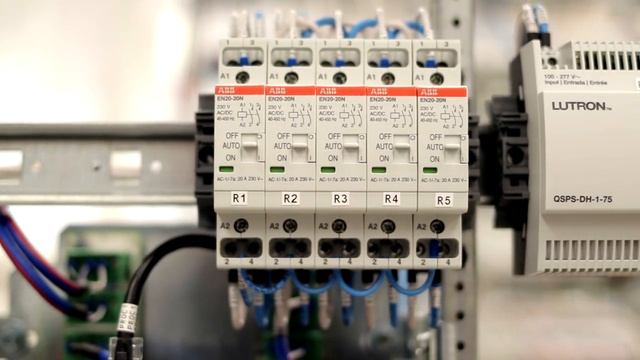 Щит в Умную квартиру на автоматике LUTRON. Smart home on LUTRON