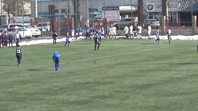 Зимнее Первенство города. АКБАРС- Илбирс3. 2007 г.р. второй тайм смотреть онлайн