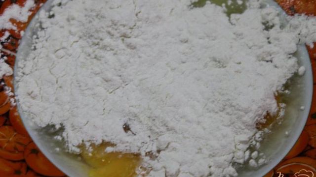 Куриная отбивная в сырном кляре из помидорами и моцареллой