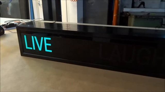 LIVE LOVE LAUGH Flashing Message Box 3 смотреть онлайн