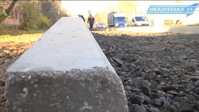 На одной стороне ставили острым концом внутрь, а на другой - наружу смотреть онлайн