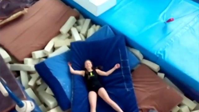 Гимнастика день 1 смотреть онлайн