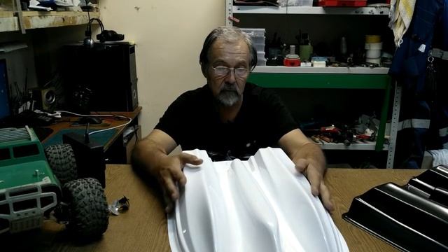 Кораблик для рыбалки.(Карповый кораблик). Как сделать корпус? купить готовый или сделать самому?