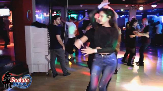 Daniel Galili & Adi Lampert dance Bachata смотреть онлайн