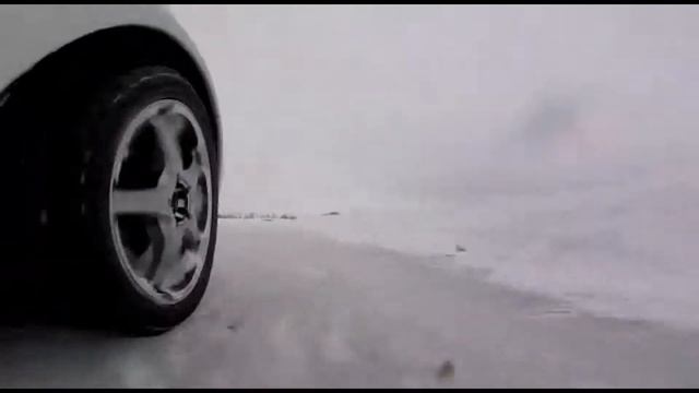 Покатушки на льду - Субару Легаси смотреть онлайн