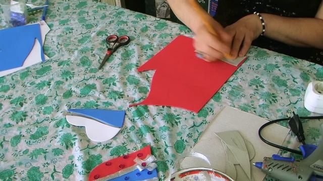 «Поделки переделки»: online-мастерская. Изготовление магнита, ко Дню России (Мастер класс)