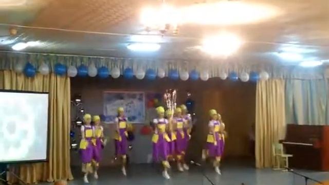 Тролли танец смотреть онлайн