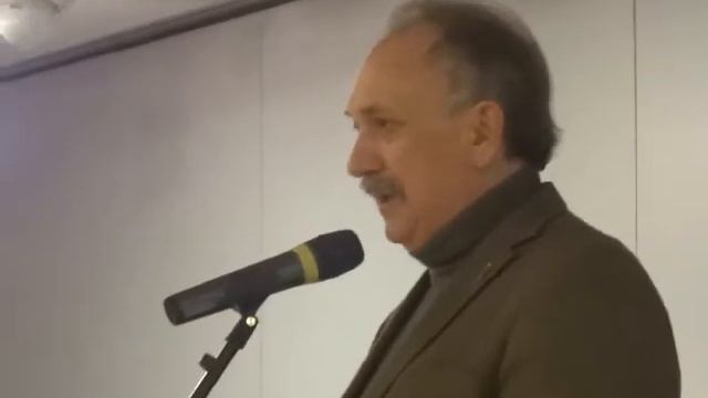 Дмитрий Николаевич Каралис рассказывает историю создания фильма перед показом