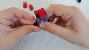 Как собрать из лего  мини автобота Сайдсвайпа_How to assemble a mini Autobot Sideswipe from lego!