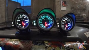 Дополнительные датчики Depo Racing серии PK-SC и выносной тахометр AutoGauge 95мм. Пример работы
