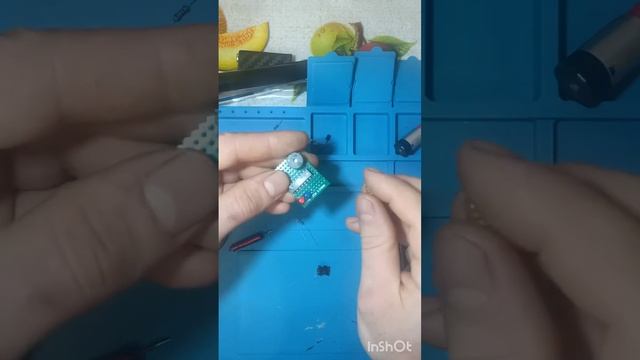детектор скрытой проводки своими руками.