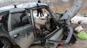 Семья из Тюмени попала в смертельное ДТП на Урале