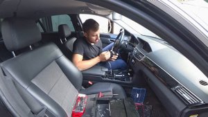 Дешевый ремонт MERCEDES w212 за 14$