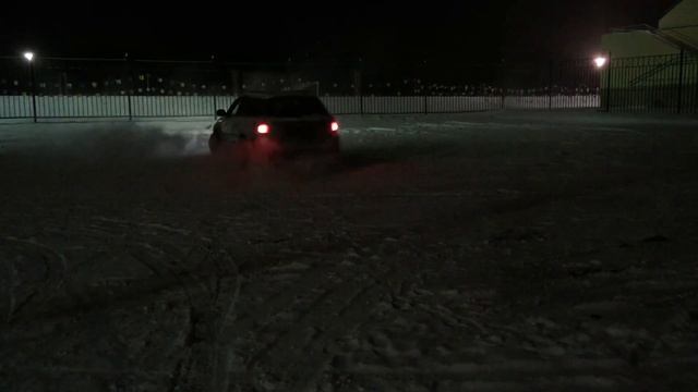 Субары приветствуют зиму. Дрифт. Жизнь АРИВА смотреть онлайн