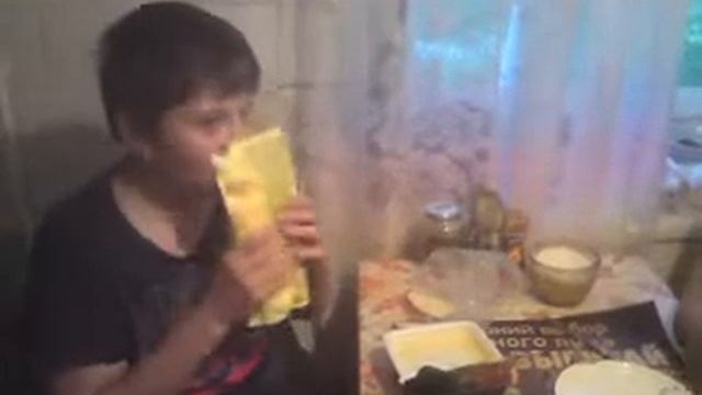 не ешьте лапшу биг ланч смотреть онлайн