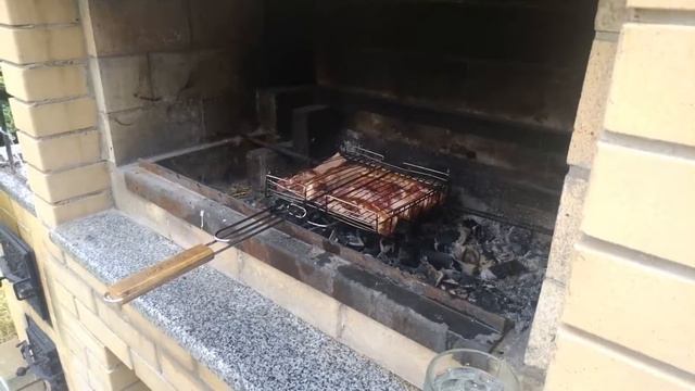 Ребрышки барбекю смотреть онлайн