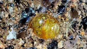 Perfect process for digging agate. Amethyst surrounded by textured agate