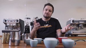 FAÇA LATTE ART - 3 CORAÇÕES | 3 maneiras de fazer um coração na xícara