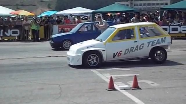 Sliven Drag 2013g. (Sunday) - Class Pro B - VW Golf 2 1.8T vs Opel Corsa 3.0 V6 - FINAL смотреть онлайн