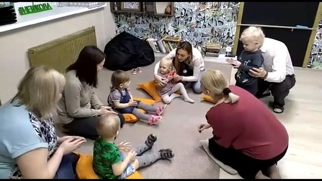 Ранее развитие 2+ Музыка с мамой.