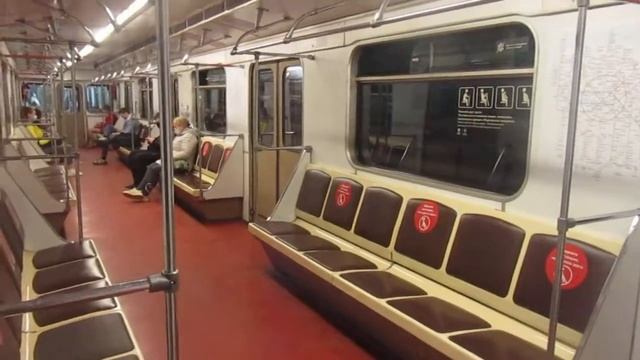 Поездка На Поезде 81-717.5 Петровско-Разумовская - Селигерская, // 15 Апреля 2021 смотреть онлайн