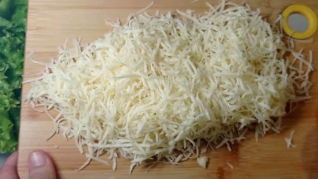 СЛОЁНЫЙ САЛАТ ,, ЦЕЗАРЬ" С КУРИЦЕЙ смотреть онлайн