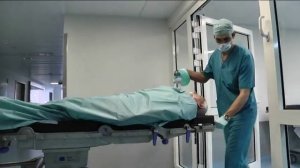 Нейрохирурги