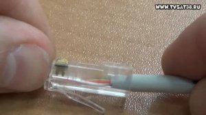 Как правильно обжать кабель витую пару Ethernet для Триколор отверткой.