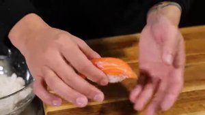 КАК ПРИГОТОВИТЬ СУШИ Две японские техники приготовления суши