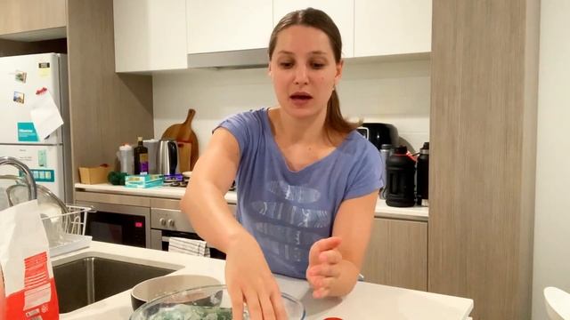 Рецепт хачапури из дрожжевого теста в сковороде. Завтрак на скорую руку.