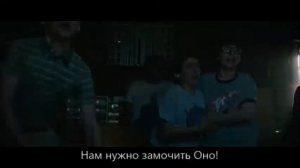 Эдди Каспбрак поёт песню