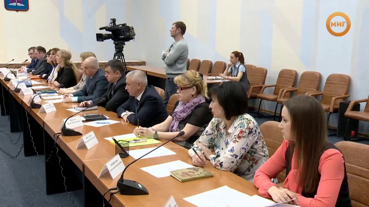 Миг ноябрьск прямой эфир. Миг ТВ Ноябрьск. Ноябрьск глава. Новости нашего города Ноябрьск миг видео сегодня