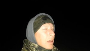 Рыбалка кастинговой сетью на море, хороший улов. Casting fishing net on the sea