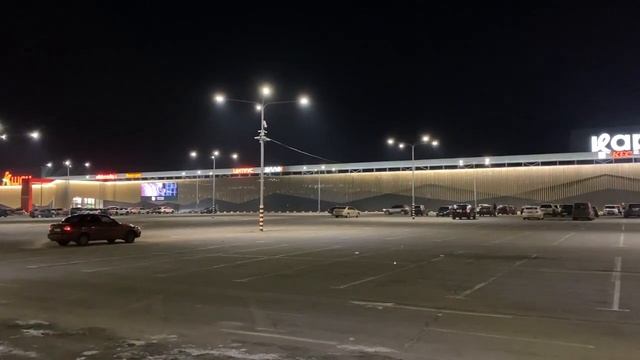 ТРЦ КАРАВАН г. Харьков - DMX светильники производства DIODIKA смотреть онлайн