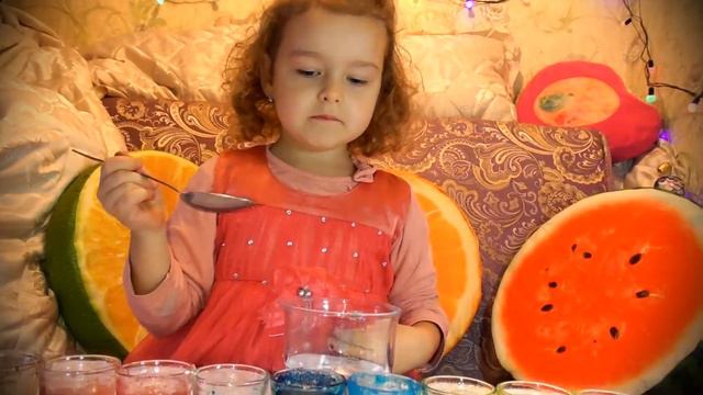 Анабелла проводит опыт. УКСУС+СОДА. ЯРКИЙ эксперимент. ЗЕЛЬЕ. смотреть онлайн