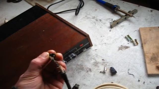 Как подключить советский усилитель к MP3 плееру смотреть онлайн